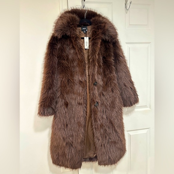 Nasty Gal Jackets & Blazers - Nasty gal Faux fur brown coat (size 6)